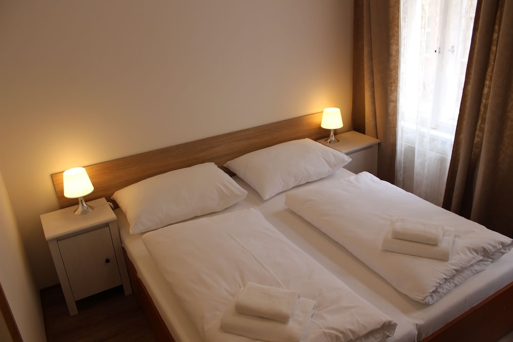 

Genova - Praga - Gallery Hotel SIS