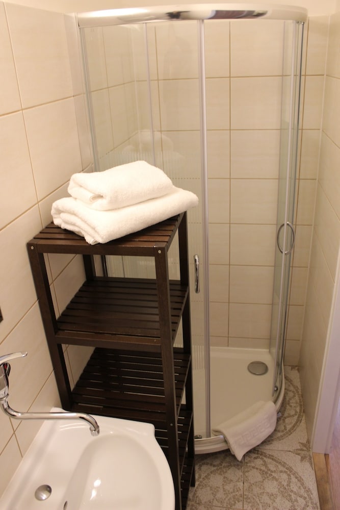 

Genova - Praga - Gallery Hotel SIS