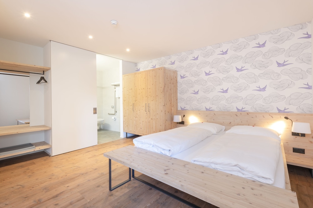 

Roma - Surlej - Berghotel Randolins