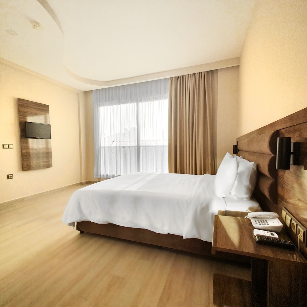 

Bologna - Mahmutlar - Ozgur Bey Spa Hotel