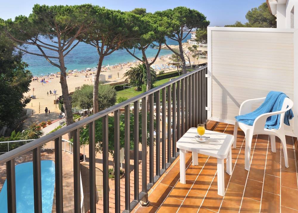 

Lamezia Terme - Platja D'Aro - Hotel GHT Xaloc