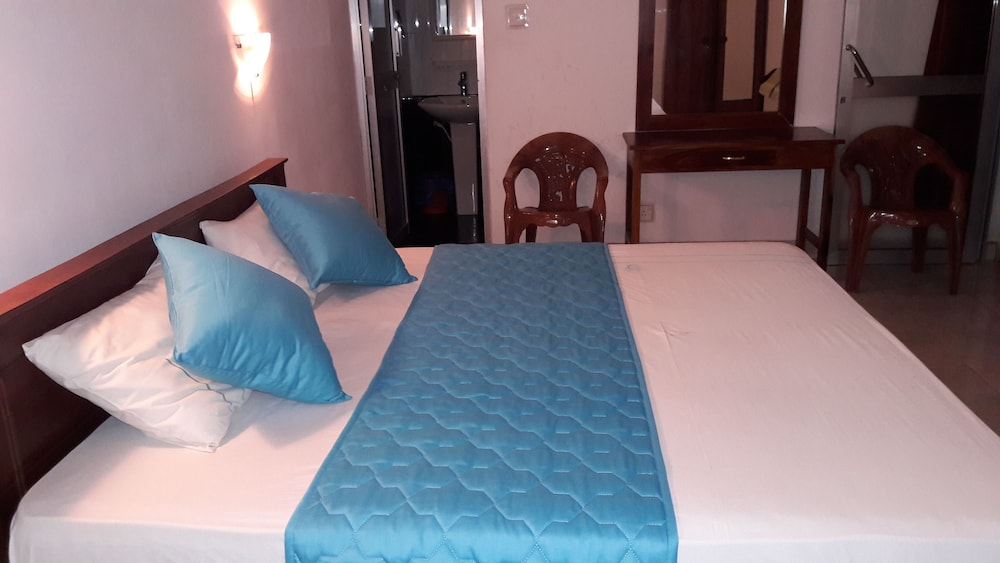 

Roma - Negombo - Rani Inn