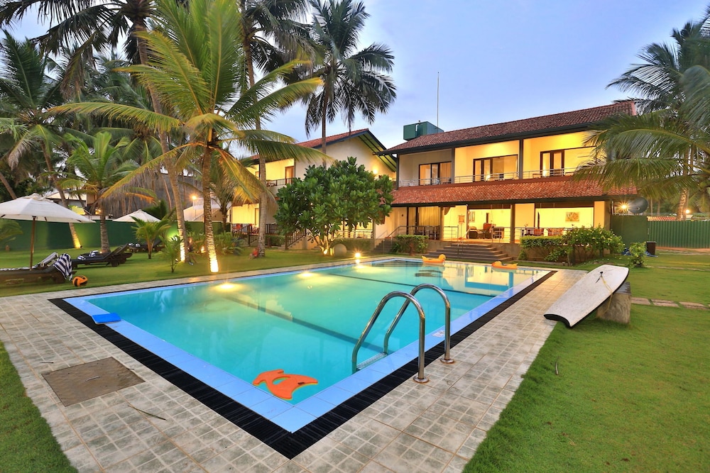 

Roma - Bentota - Sea Rock Villa