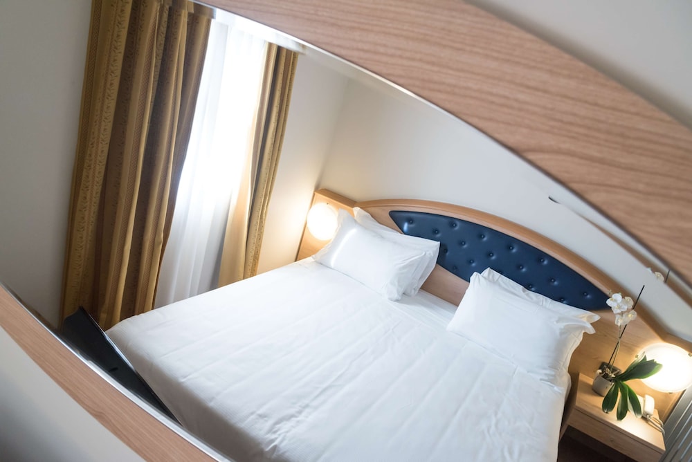 

Bari - Rivoli - Blu Hotel - Sure Hotel Collection by Best Western