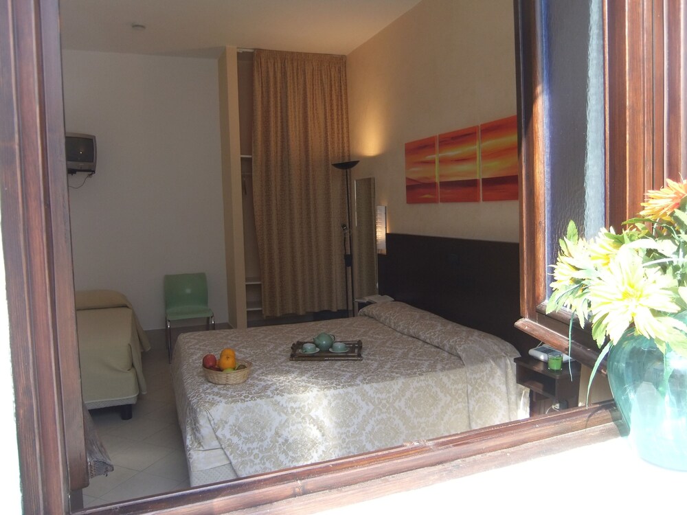 

Palermo - Noto - Hotel Villa Ionia