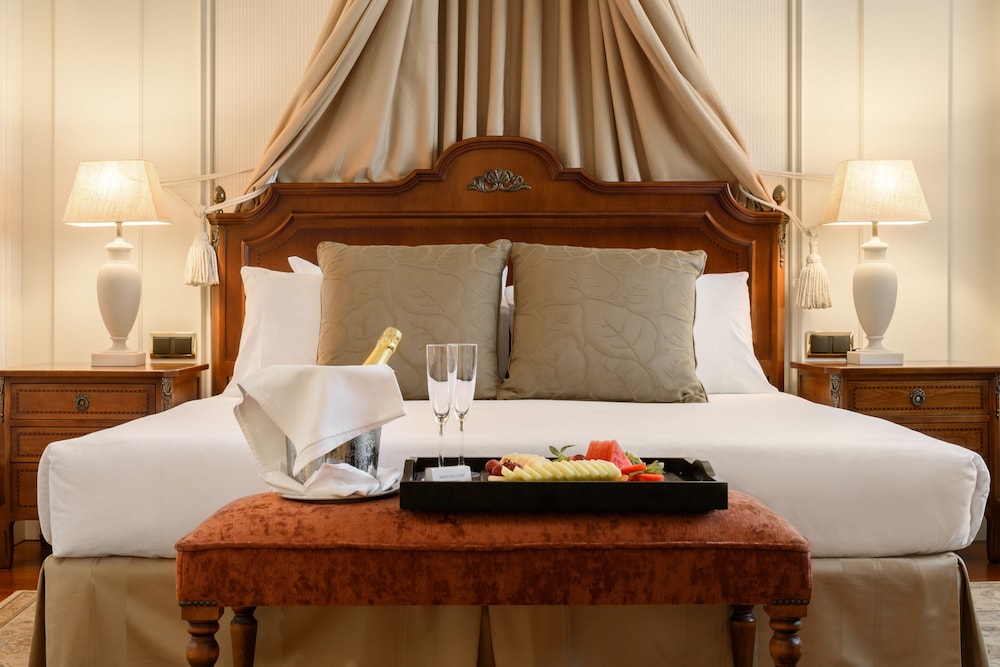 

Milano - Amés - Eurostars Gran Hotel Santiago
