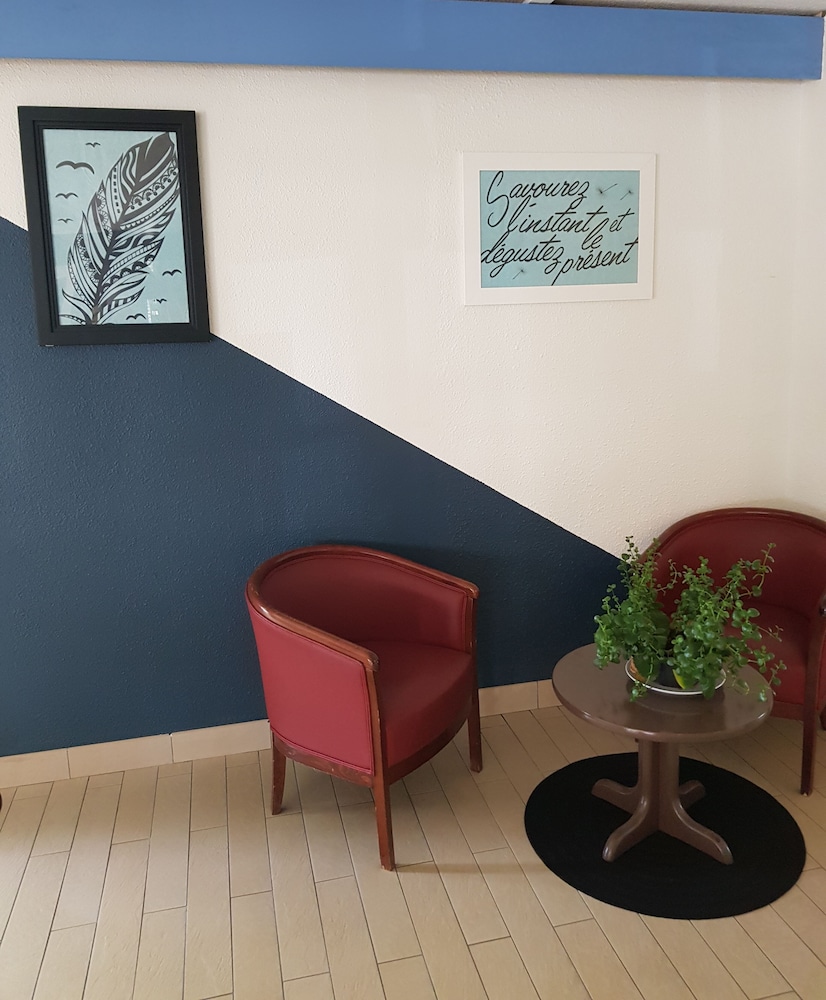 

Napoli - Tarbes - Kyriad Tarbes Bastillac