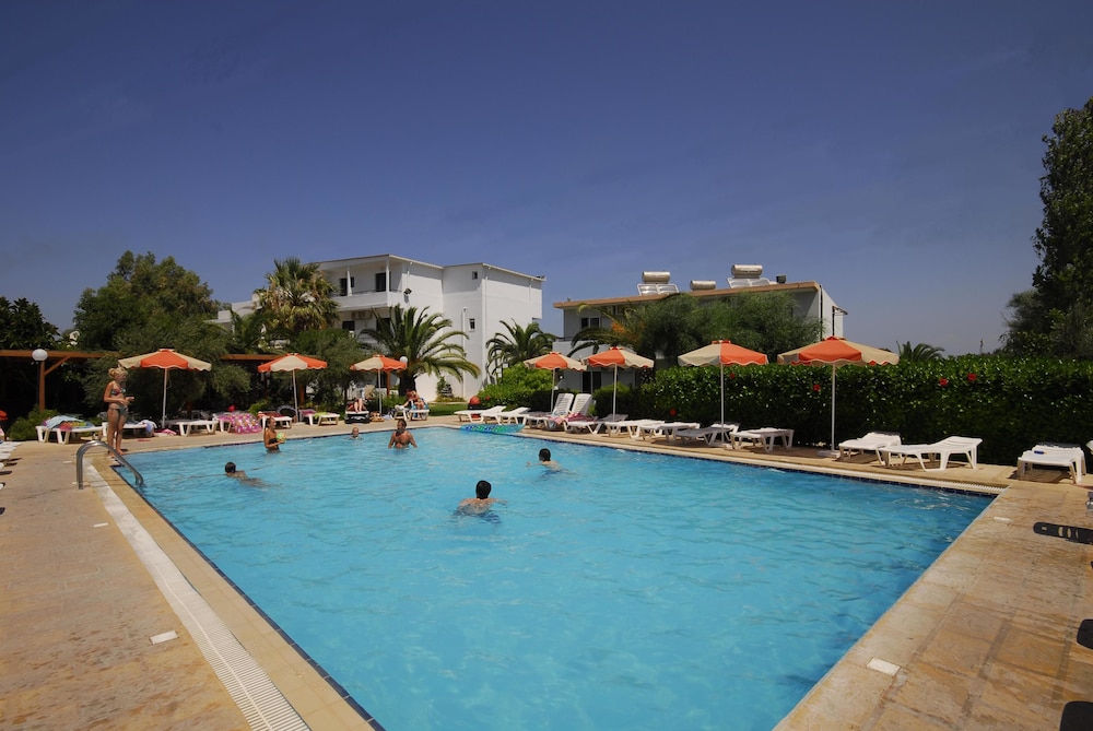 

Napoli - Fanes - Meliton Hotel