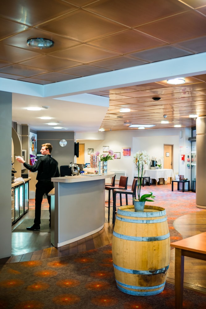 

Bologna - Rennes - Brit Hotel Rennes St Grégoire - Le Villeneuve