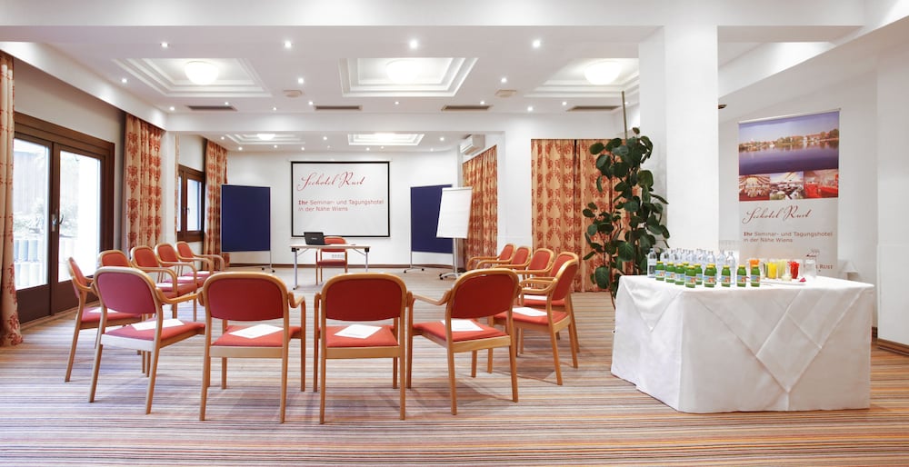 

Napoli - Rust - Seehotel Rust