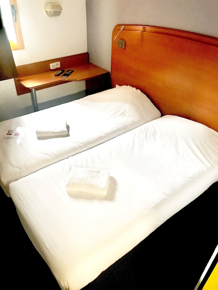 

Roma - Beauvais - Welcomotel Beauvais Aéroport