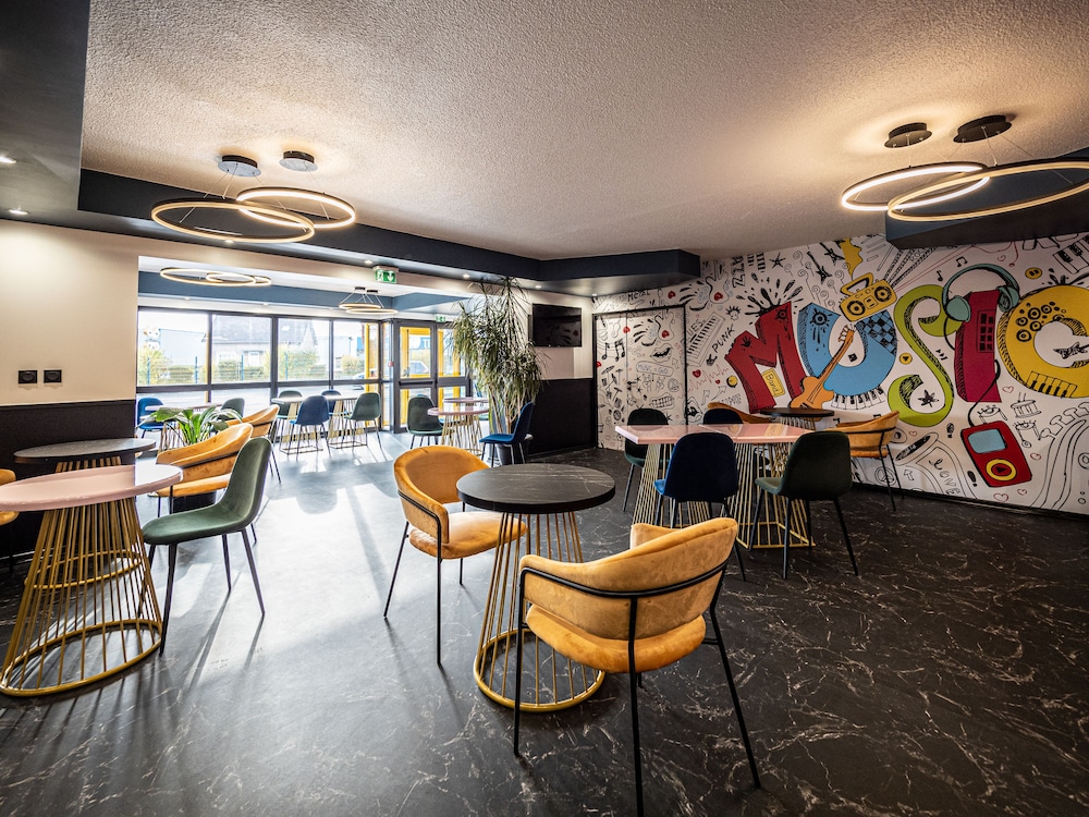 

Bologna - Beauvais - Welcomotel Beauvais Aéroport