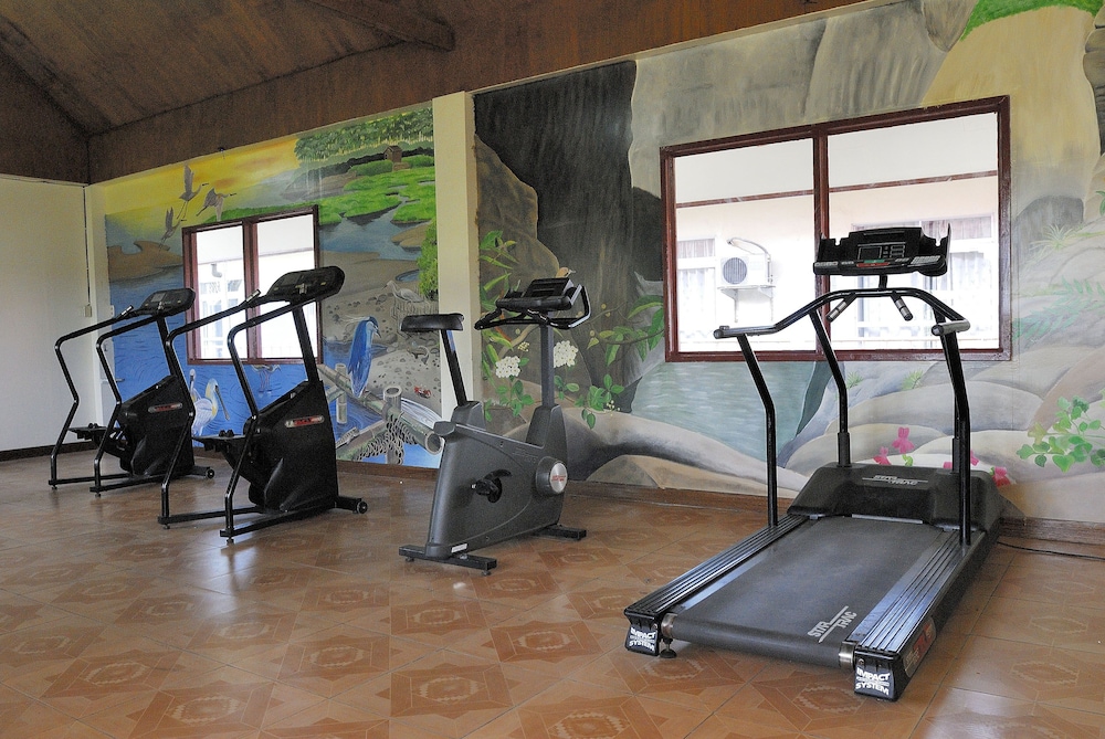 

Milano - Koror - Airai Water Paradise Hotel & Spa