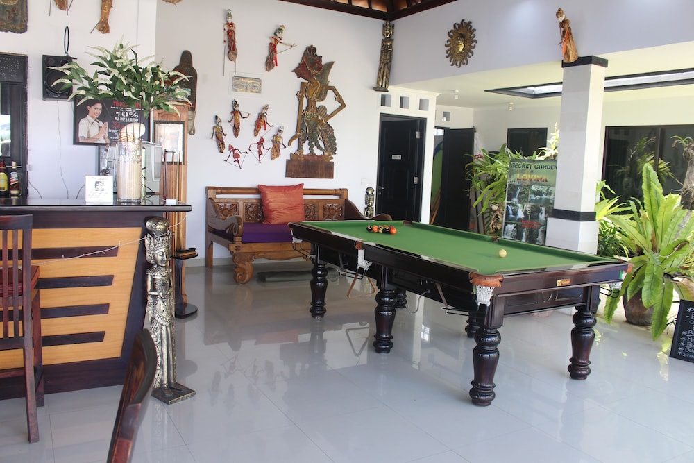 

Milano - Lovina - Kelapa Lovina Beach Villas