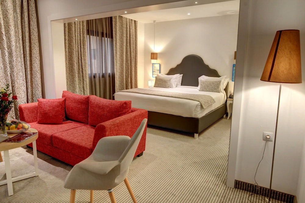 

Palermo - Sukrah - Lac Leman