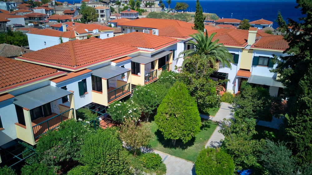 

Venezia - Néa Fókaia - Elia Apartments