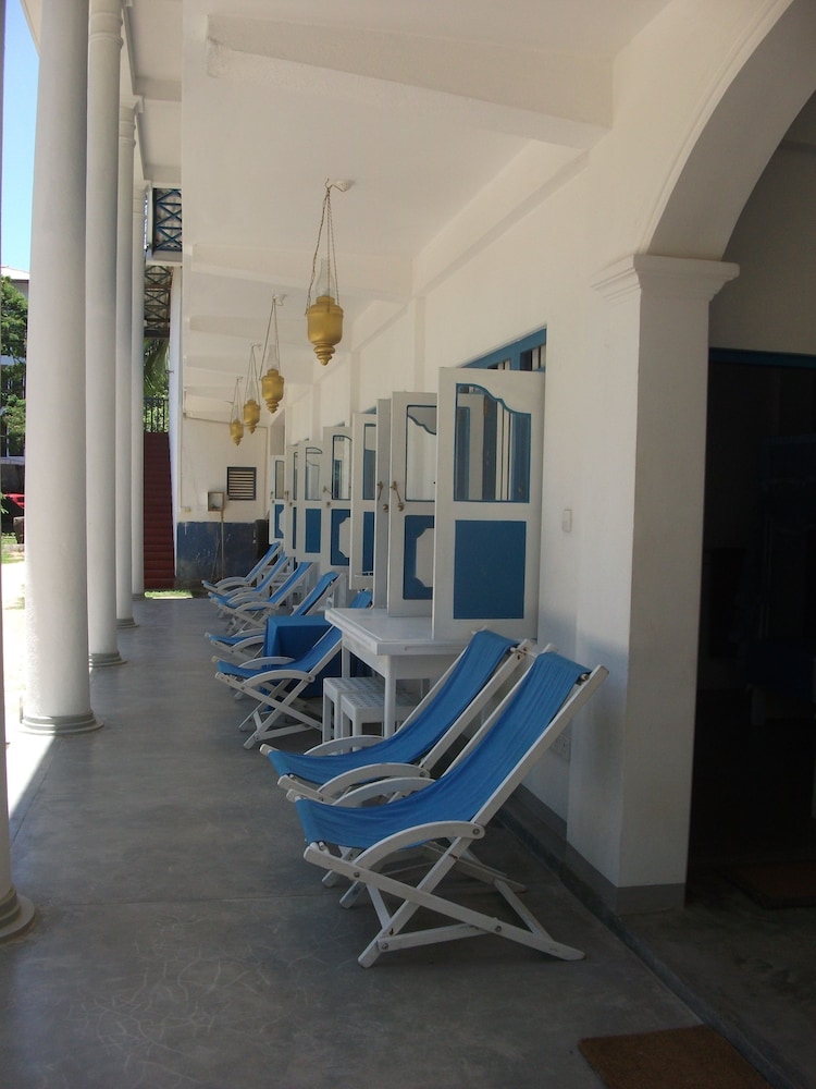 

Napoli - Galle - Zimmer Rest