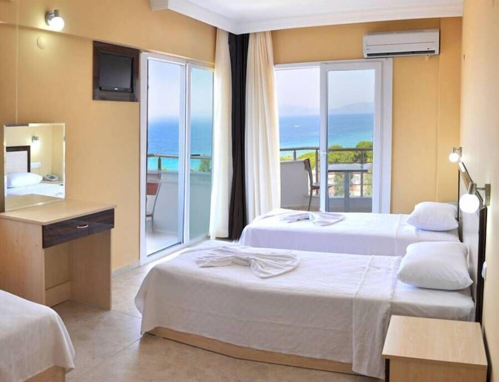 

Napoli - Kusadasi - Blue Sea Hotel & Spa
