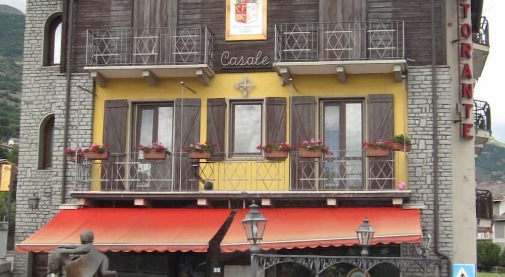 

Bari - Aosta - Hotel Casale