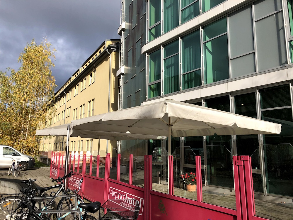 

Milano - Schönefeld - Airporthotel Berlin-Adlershof