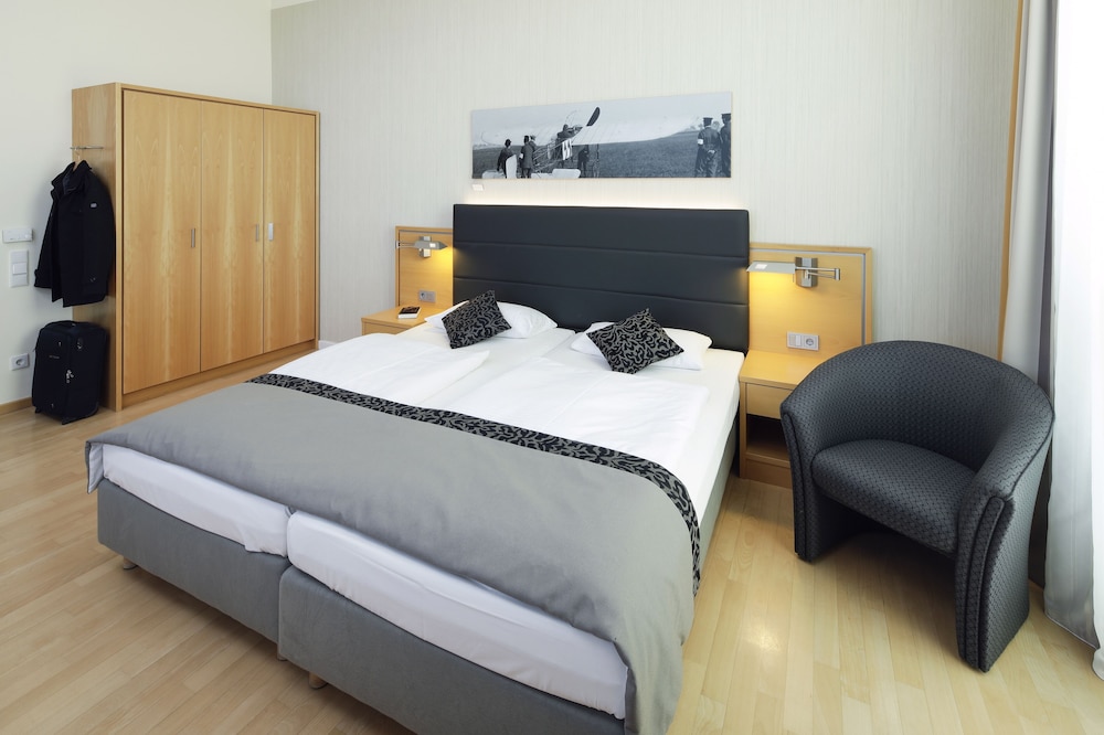 

Venezia - Schönefeld - Airporthotel Berlin-Adlershof