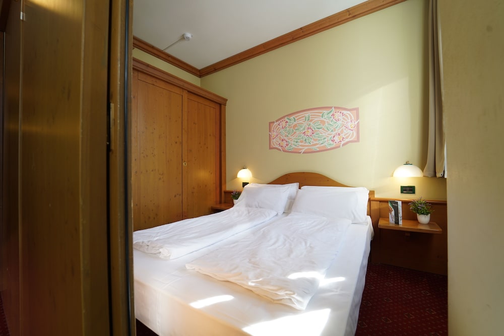 

Milano - Val di Sole - Palace Pontedilegno Resort