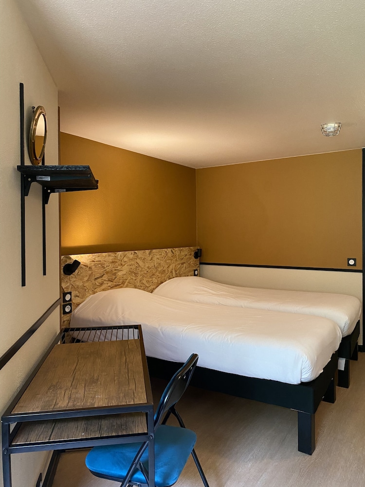 

Cagliari - Gennevilliers - Greet Hôtel Villeneuve la Garenne - rénové