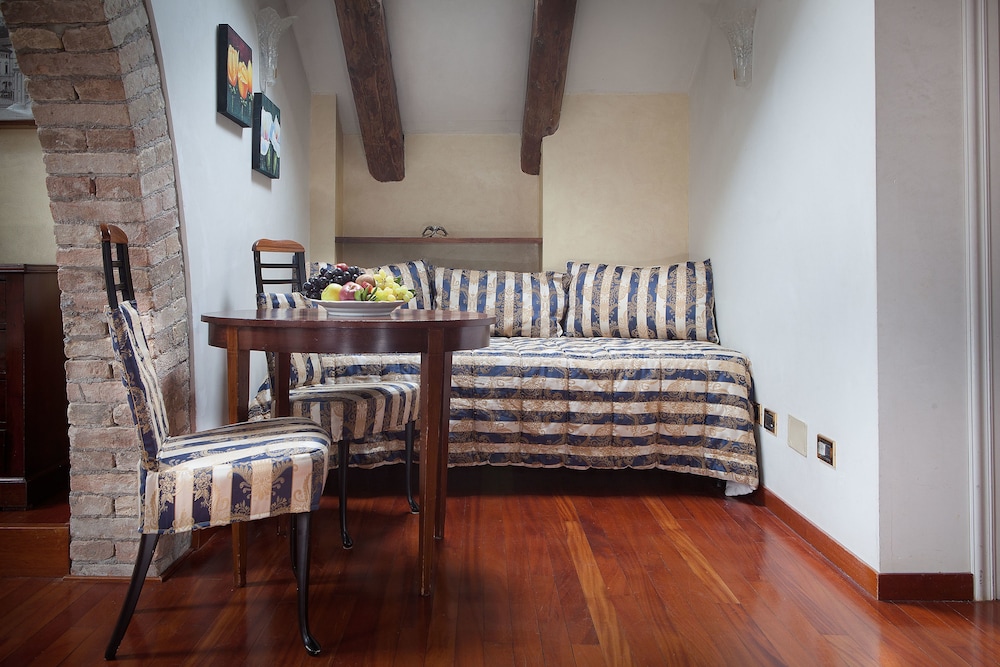 

Catania - Preganziol - Hotel Villa Stucky