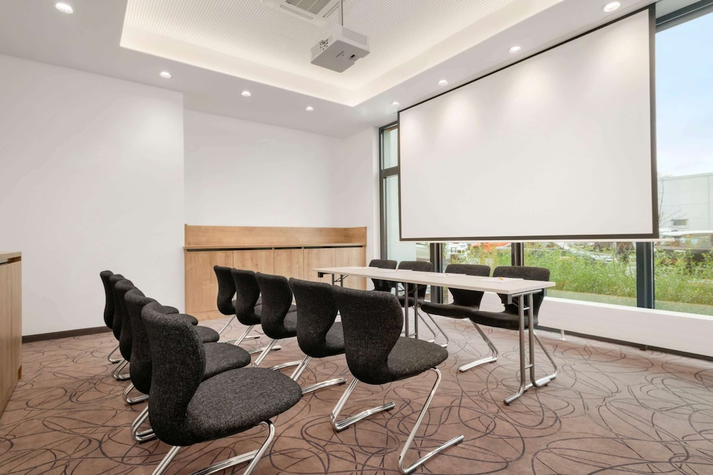 

Lamezia Terme - Monaco di Baviera - Super 8 By Wyndham Munich City North