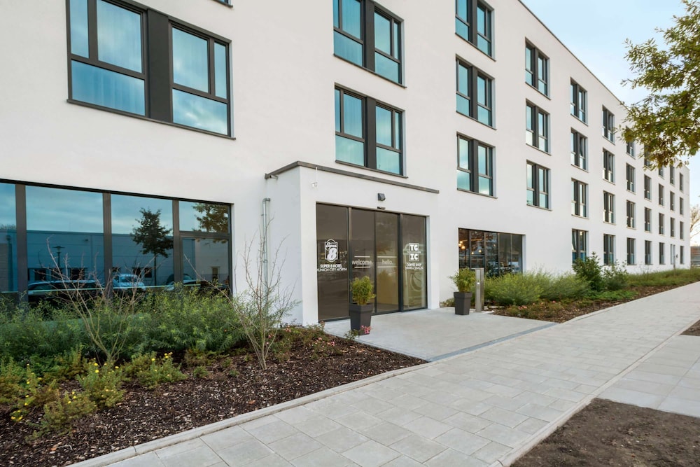 

Roma - Ismaning - Super 8 By Wyndham Munich City North
