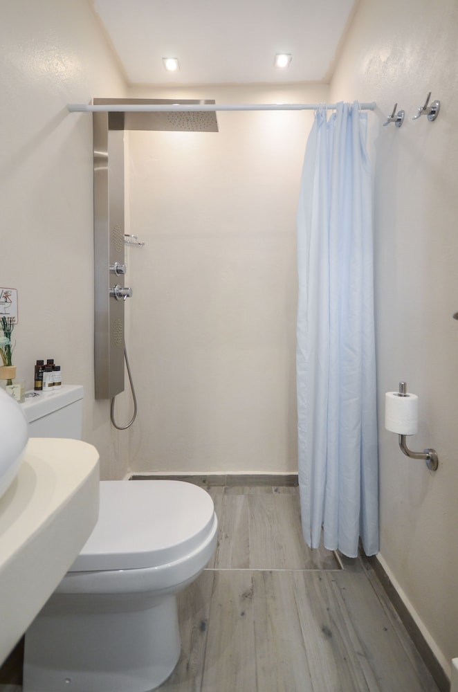 

Milano - Naxos, Isole Greche - Depis Suites