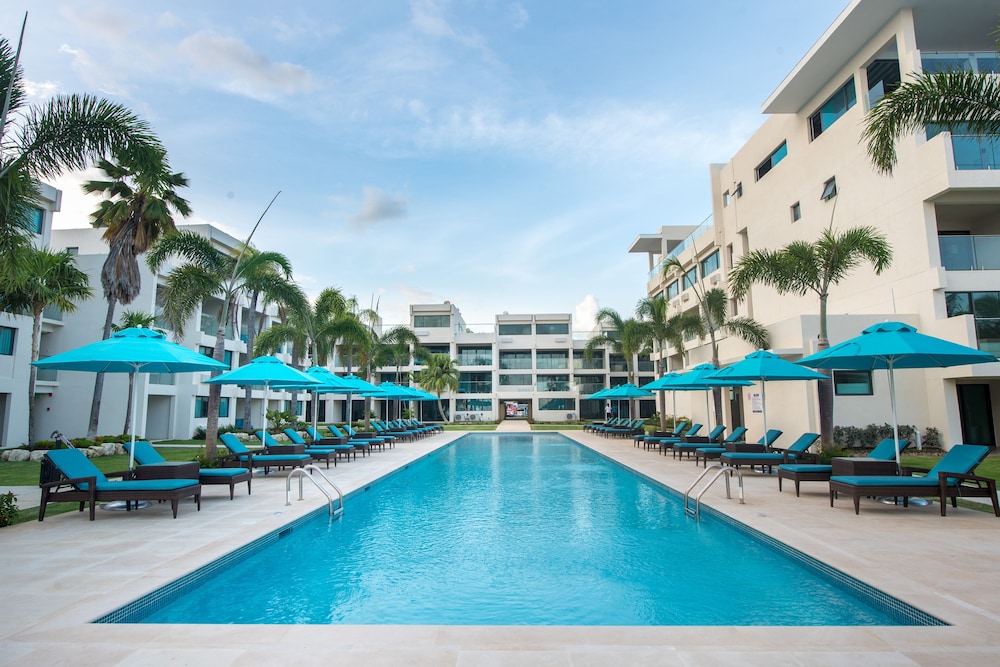 

Milano - Saint Lawrence - The Sands Barbados All Inclusive