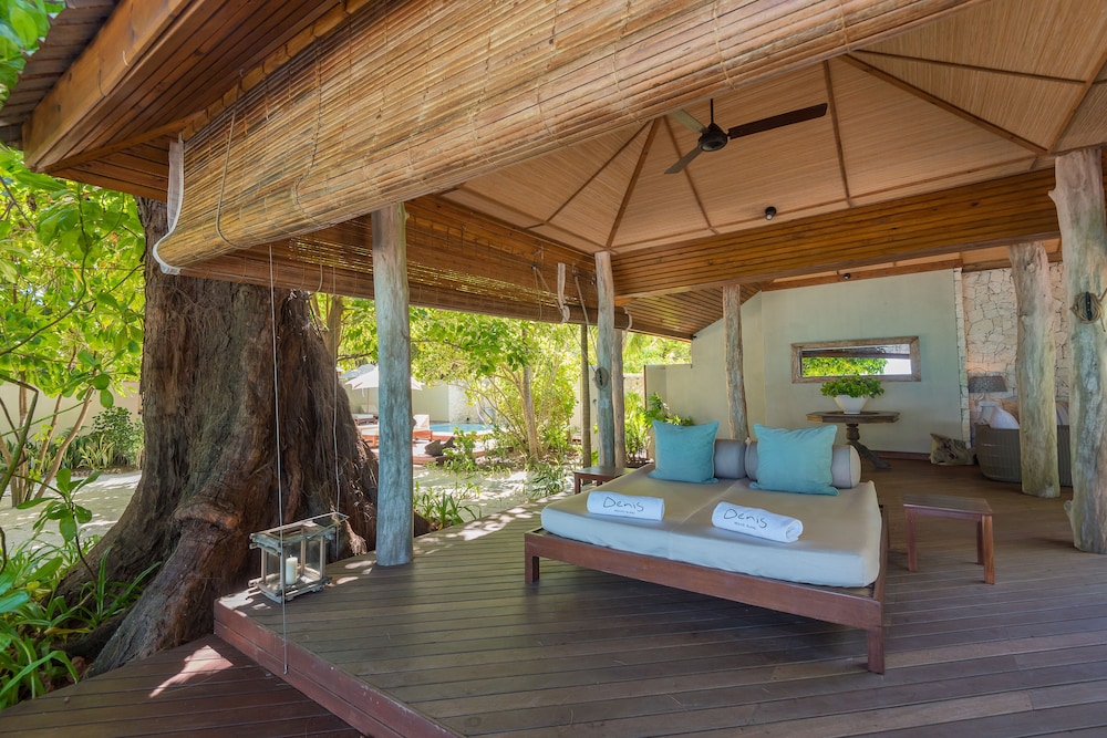 

Roma - Denis Island - Denis Private Island
