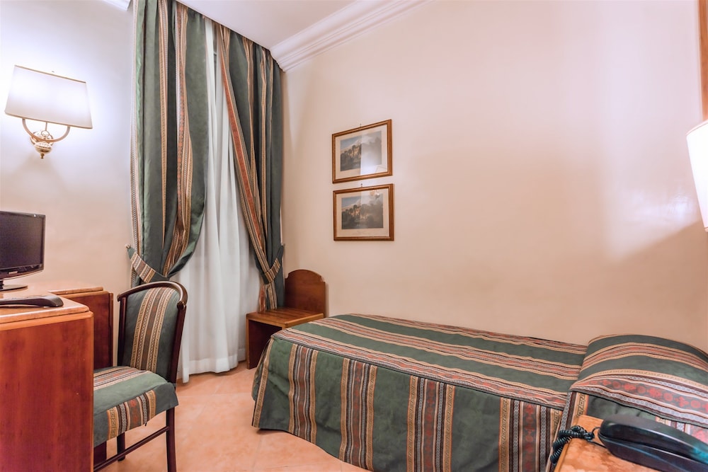 

Venezia - Roma - Raeli Hotel Lazio