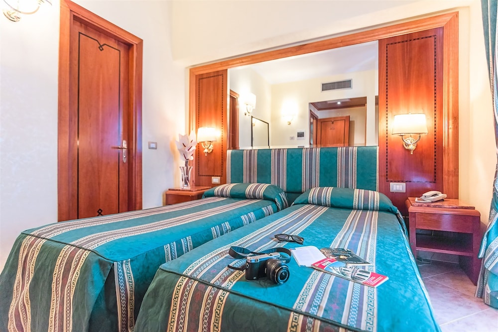 

Bari - Roma - Raeli Hotel Lazio