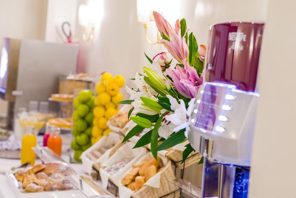 

Palermo - Roma - Raeli Hotel Lazio