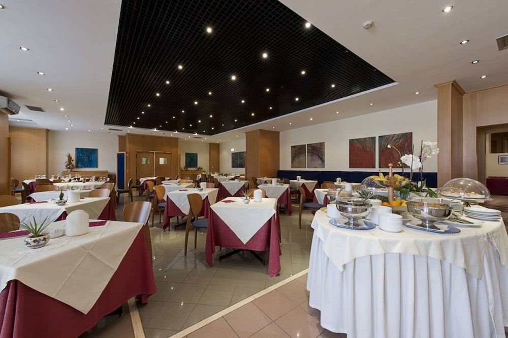 

Torino - Terni - Classic Hotel Tulipano