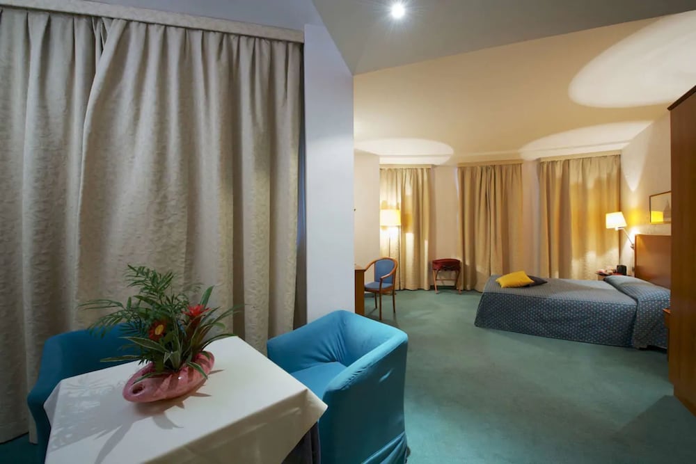 

Roma - Terni - Classic Hotel Tulipano