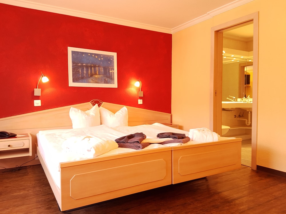 

Napoli - Saas-Fee - Hotel Europa