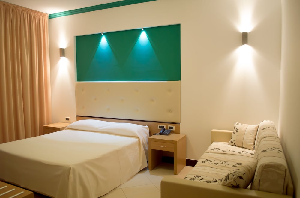 

Roma - Amantea - Park Hotel Tyrrenian