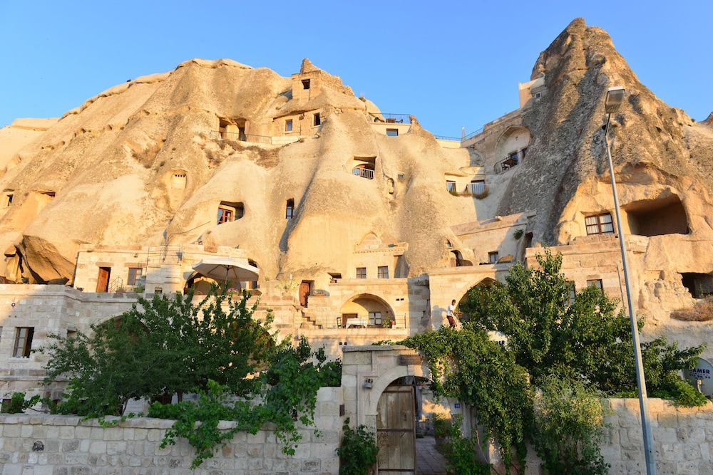 

Bologna - Avanos - Village Cave House Hotel