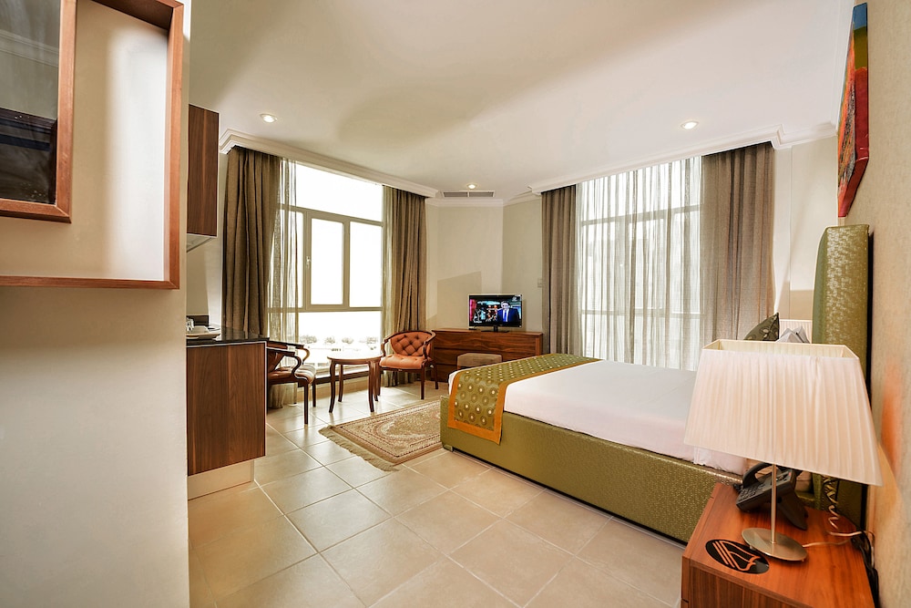 

Bologna - Kuwait City - Bravo Royal Hotel Suites