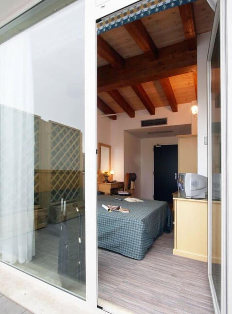 

Roma - Mestre - Hotel Mary
