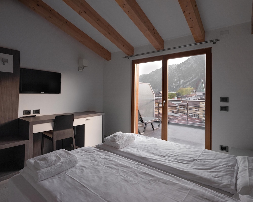 

Napoli - Pergine Valsugana - Hi Hotel - Wellness & Spa