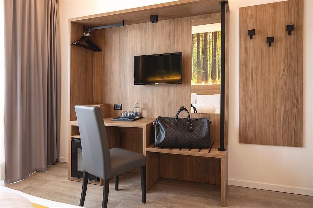 

Bari - Pergine Valsugana - Hi Hotels Trento - Wellness & Spa Adults Only