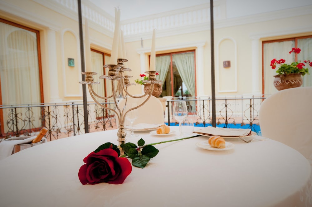 

Roma - Roccella Jonica - Parco dei Principi Hotel