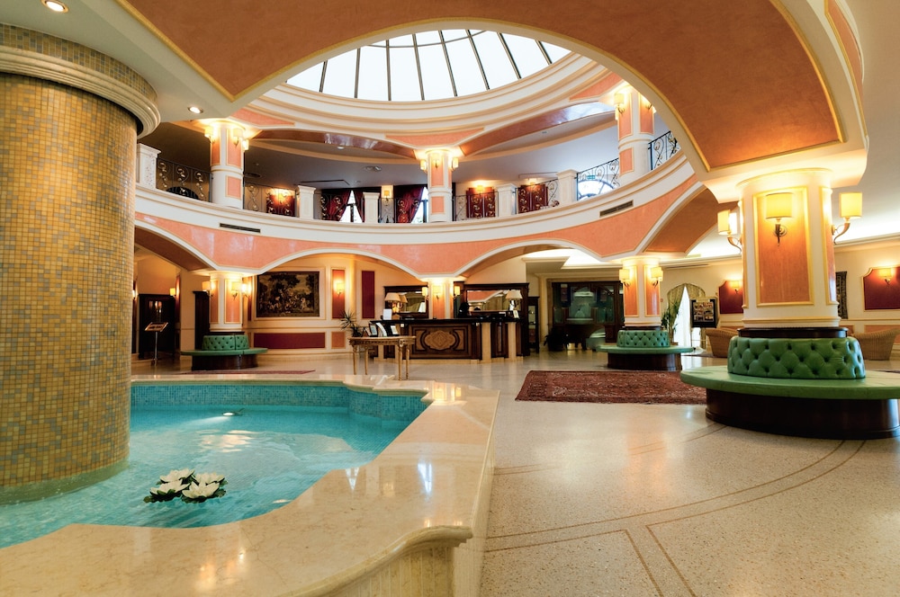 

Venezia - Roccella Jonica - Parco dei Principi Hotel