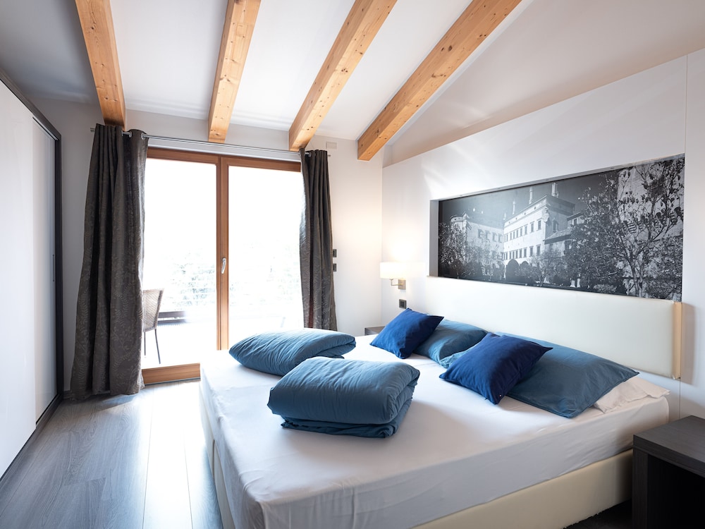 

Bari - Pergine Valsugana - Hi Hotel - Wellness & Spa
