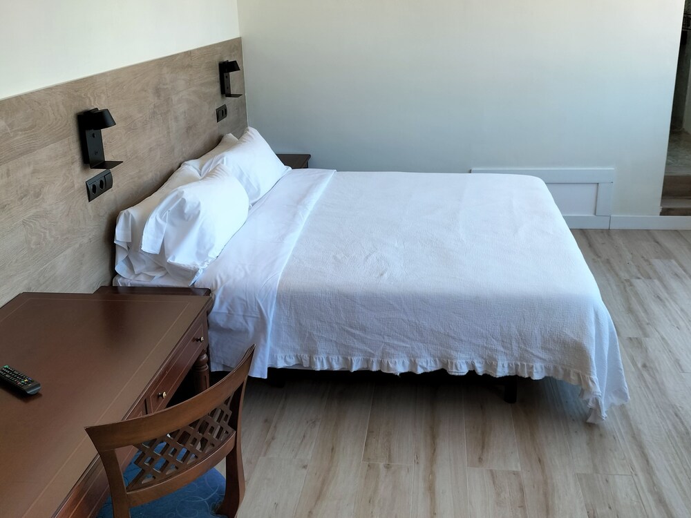 

Milano - Castelldefels - Hotel 153