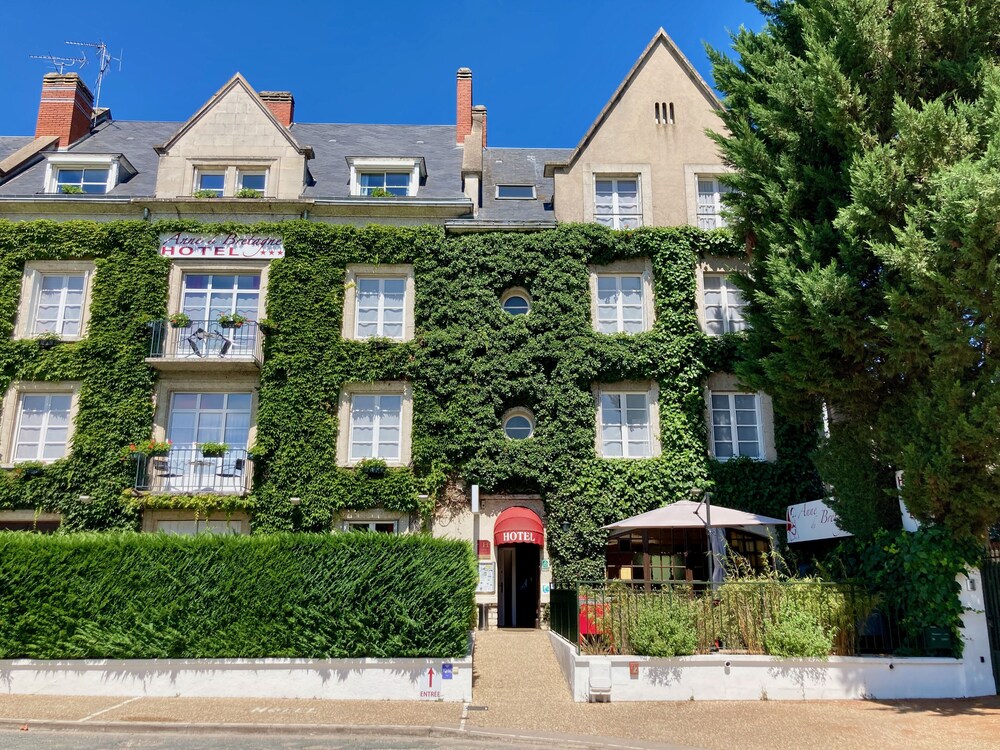 

Palermo - Blois - Hotel Anne De Bretagne BLOIS